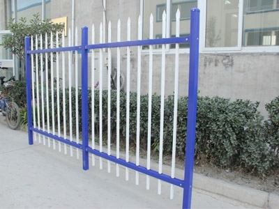 河北鋅鋼圍欄批發(fā),河北邢臺(tái)市鋅鋼柵欄廠家直銷(xiāo)【拓達(dá)護(hù)欄】圖片|河北鋅鋼圍欄批發(fā),河北邢臺(tái)市鋅鋼柵欄廠家直銷(xiāo)【拓達(dá)護(hù)欄】產(chǎn)品圖片由邢臺(tái)市拓達(dá)汽車(chē)配件公司生產(chǎn)提供-