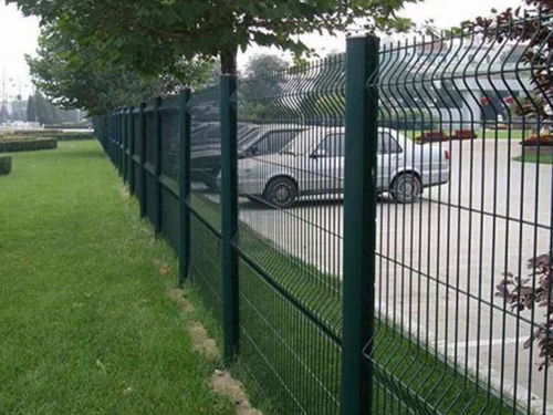 超興鐵絲防護(hù)網(wǎng) 寧波護(hù)欄網(wǎng) 方格圈山護(hù)欄網(wǎng)