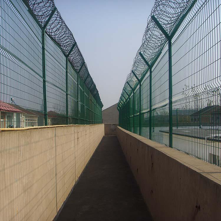 沃琪 供應(yīng)監(jiān)獄防護網(wǎng) 監(jiān)獄防攀爬護欄網(wǎng) 監(jiān)獄刺繩護欄網(wǎng) 優(yōu)質(zhì)產(chǎn)品圖片_高清圖_細節(jié)圖-河北沃琪絲網(wǎng)制品 -